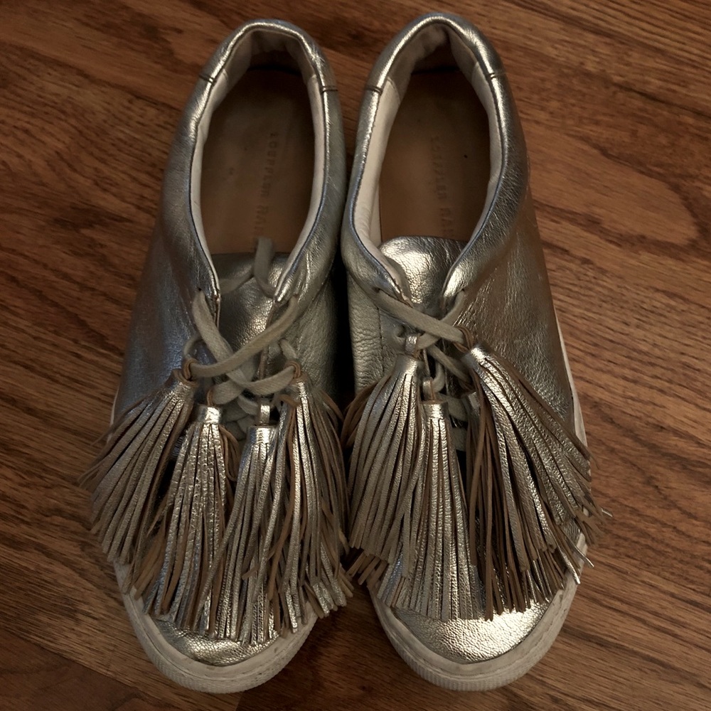 LOEFFLER RANDALL Logan Metallic Fringe Sneakers
